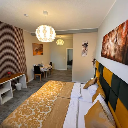 F-f Haus Monteuren Homestay Neuhausen auf den Fildern