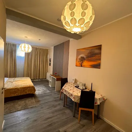 F-f Haus Monteuren Habitación en casa particular *