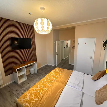 F-f Haus Monteuren Habitación en casa particular *