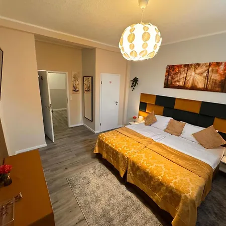 F-f Haus Monteuren Habitación en casa particular